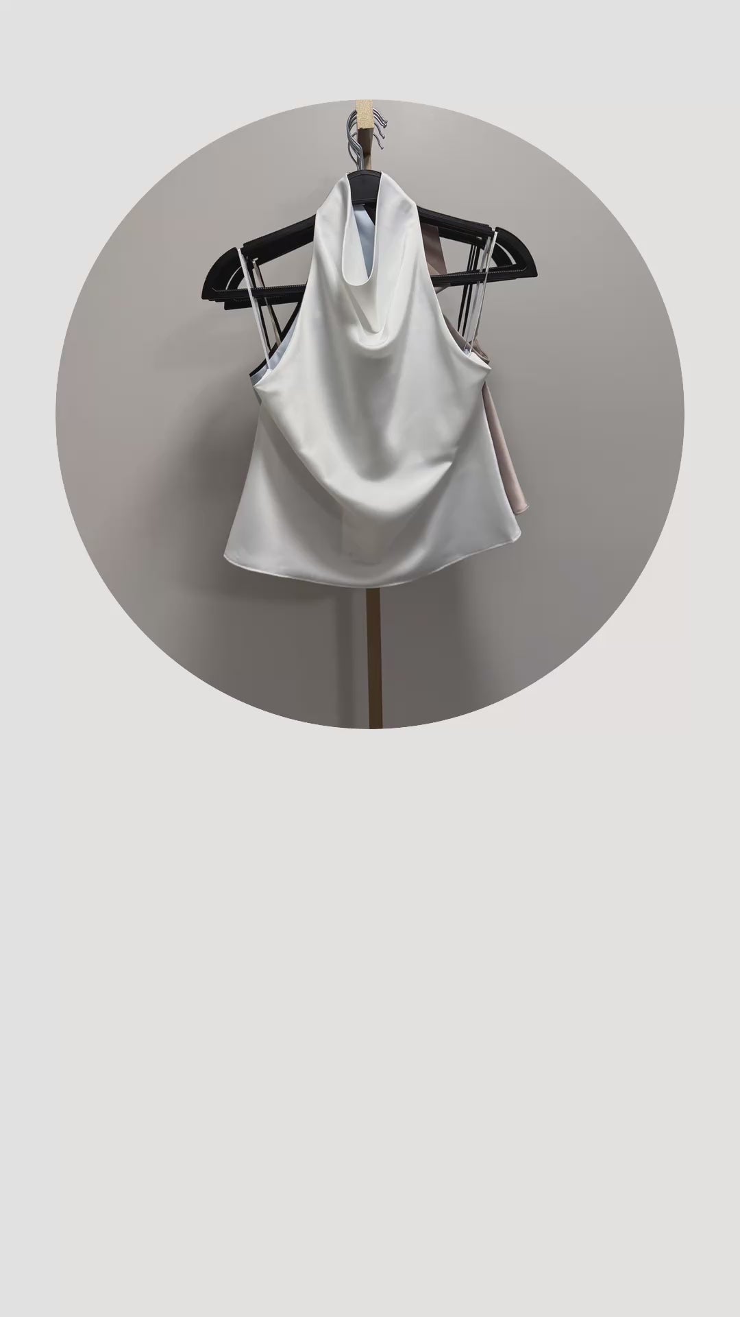 Timeless elegance ✨

Our chic halter neck top is now available 🤍

Available colors:
• White
• Black
• Baby Blue
• Brown
• Cappuccino

Sizes available: S / M / L